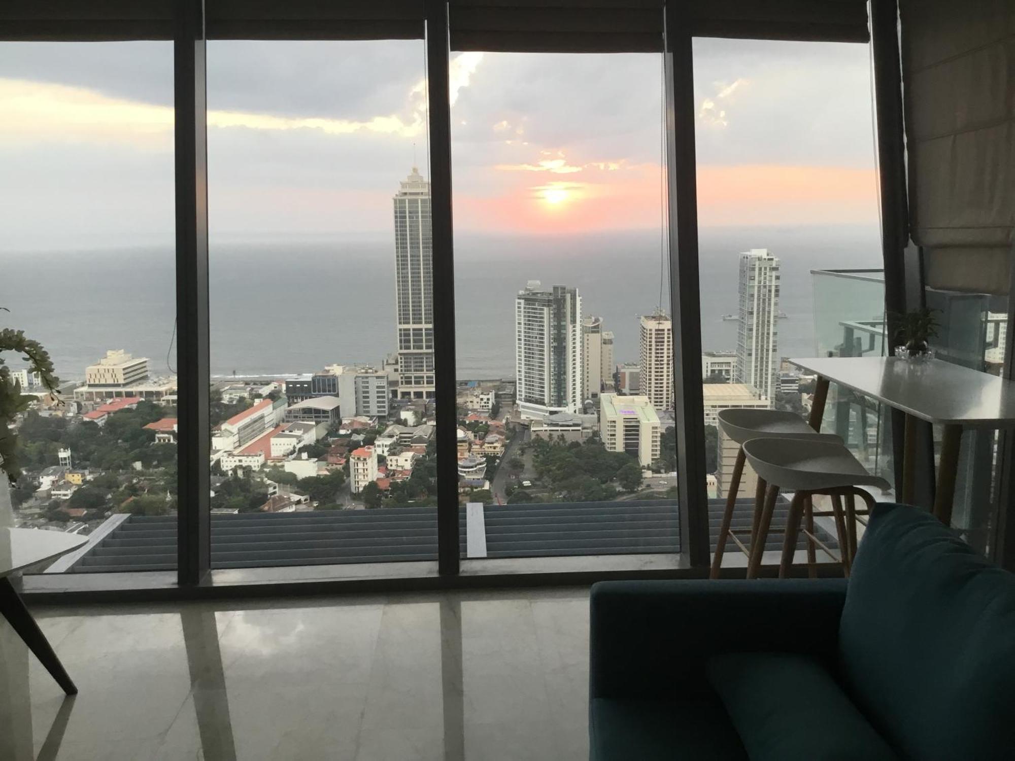 Апартаменты Altair Luxury Colombo By Miracle Экстерьер фото
