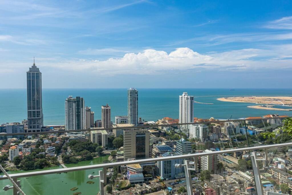 Апартаменты Altair Luxury Colombo By Miracle Экстерьер фото